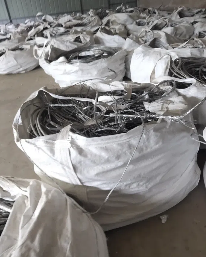 Aluminum-Wire-Scrap-2.png