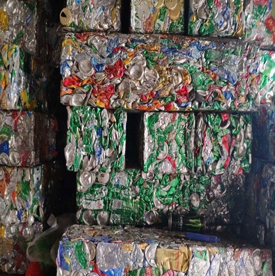 Scrap_aluminum_and_plastic_for_sale_online_38